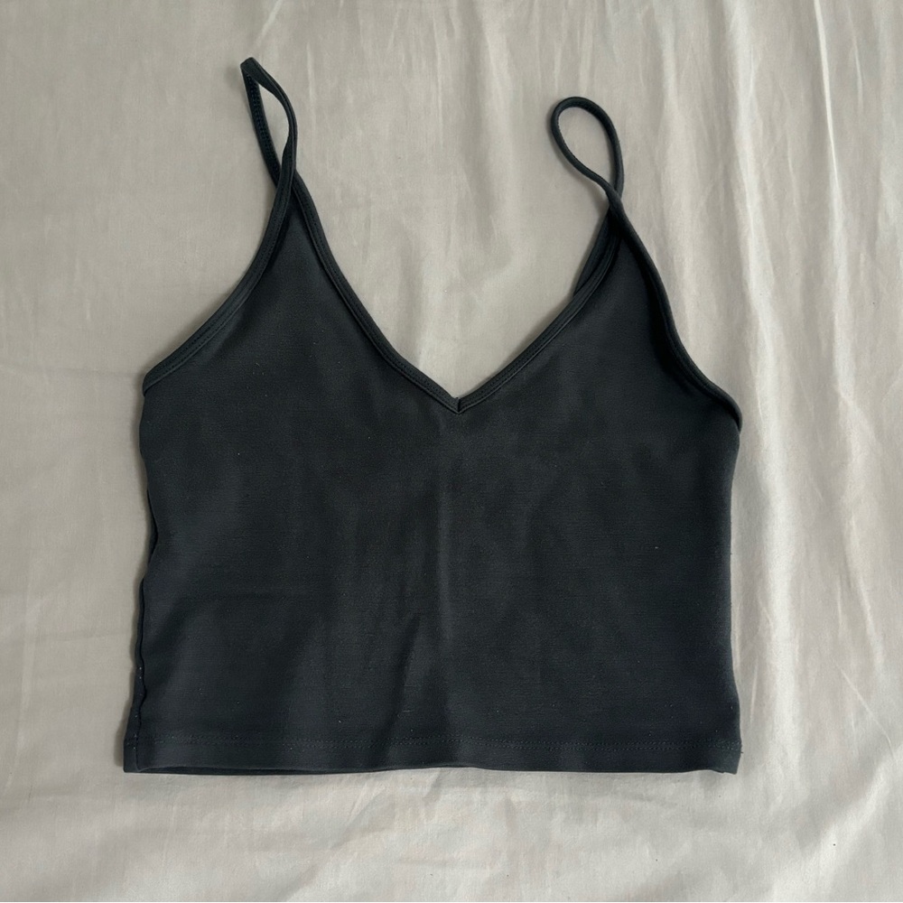 Aritzia cropped navy blue tank top